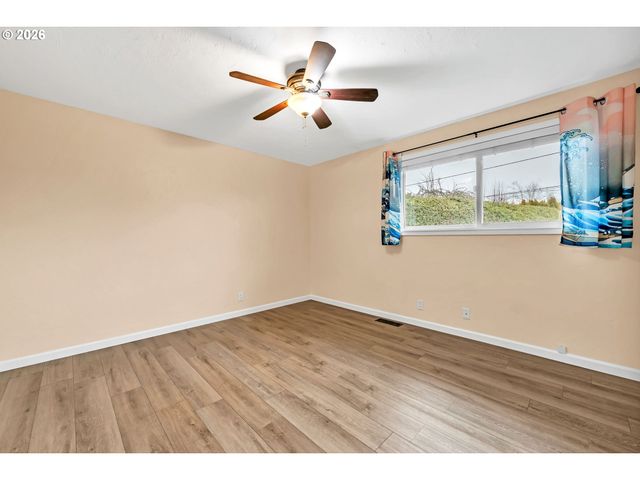 3579 OXBOW Way, Eugene, OR 97401