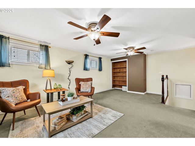 3579 OXBOW Way, Eugene, OR 97401