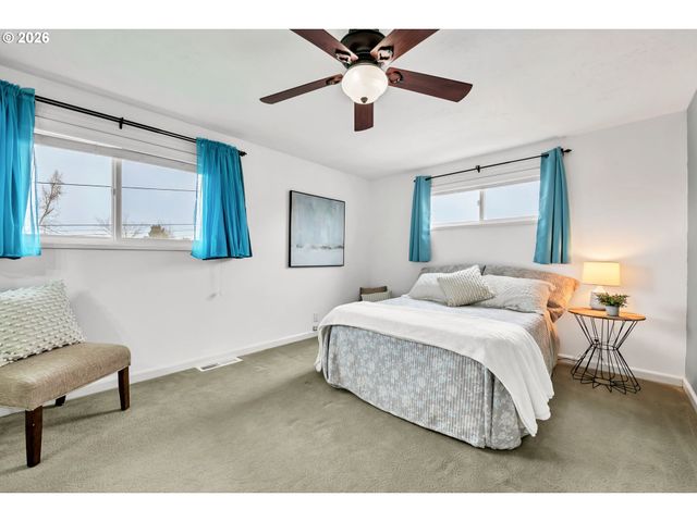 3579 OXBOW Way, Eugene, OR 97401