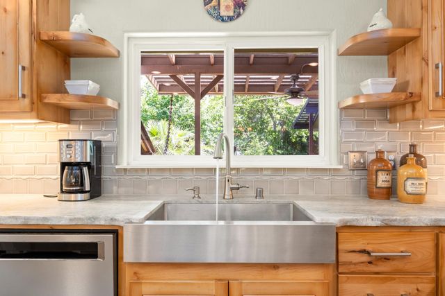 230 Oakhill Way, Auburn, CA 95603
