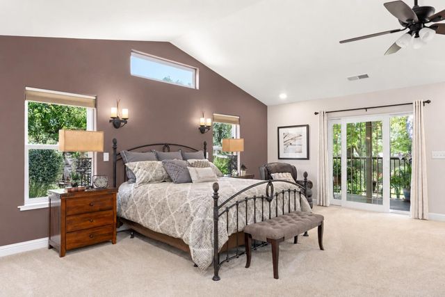 230 Oakhill Way, Auburn, CA 95603