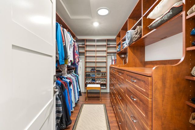 230 Oakhill Way, Auburn, CA 95603