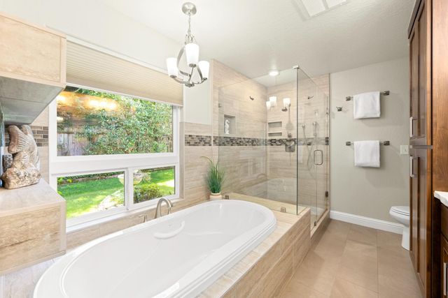 230 Oakhill Way, Auburn, CA 95603