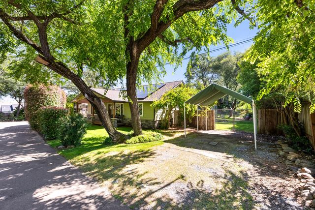 230 Oakhill Way, Auburn, CA 95603