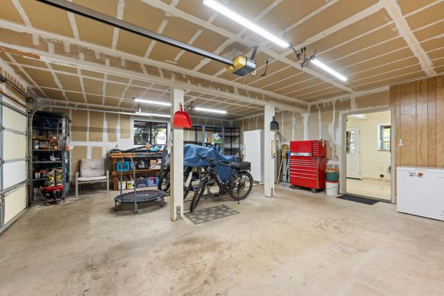 230 Oakhill Way, Auburn, CA 95603