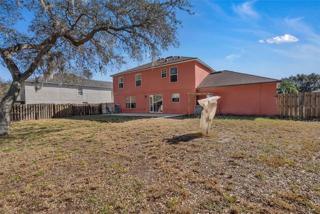 1600 DAYBREAK DRIVE, Fruitland Park, FL 34731