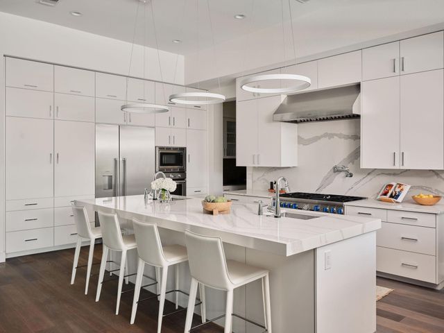 12900 Hacienda RDG, Austin, TX 78738