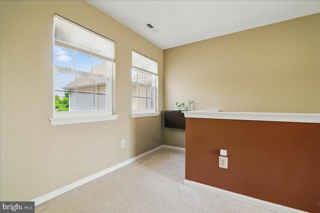 175 WRANGLER CT #175, Quakertown, PA 18951