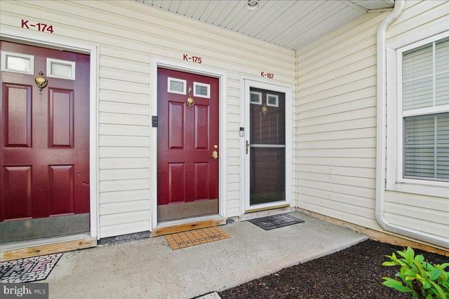 175 WRANGLER CT #175, Quakertown, PA 18951
