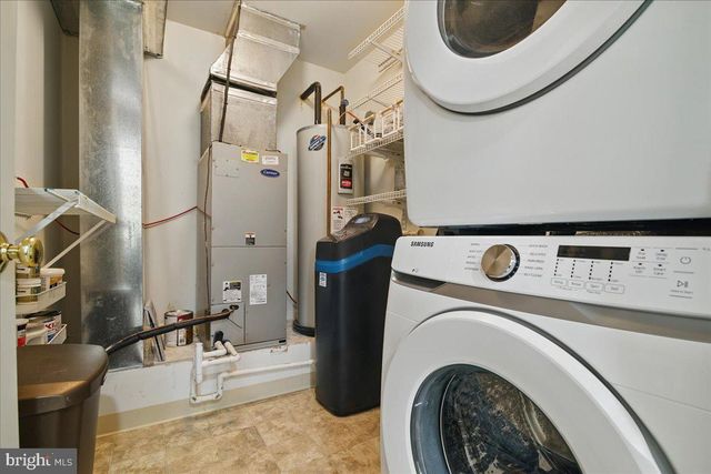 175 WRANGLER CT #175, Quakertown, PA 18951