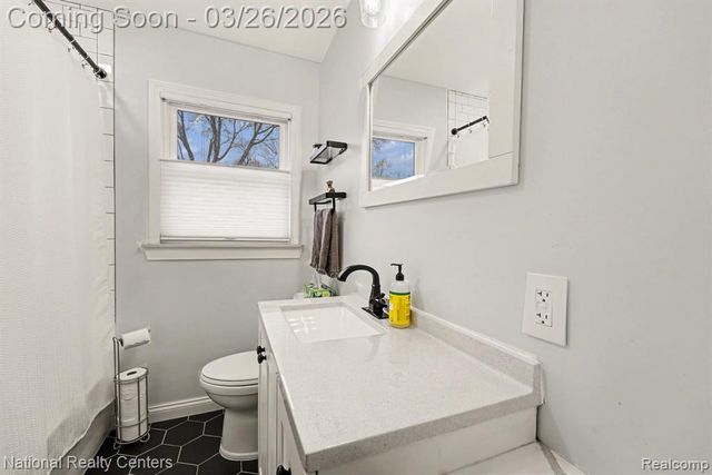 29772 Robert Drive, Livonia, MI 48150