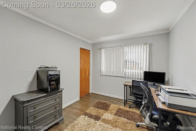 29772 Robert Drive, Livonia, MI 48150