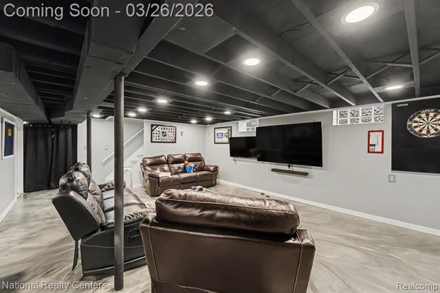 29772 Robert Drive, Livonia, MI 48150