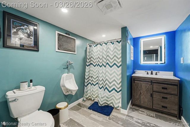 29772 Robert Drive, Livonia, MI 48150