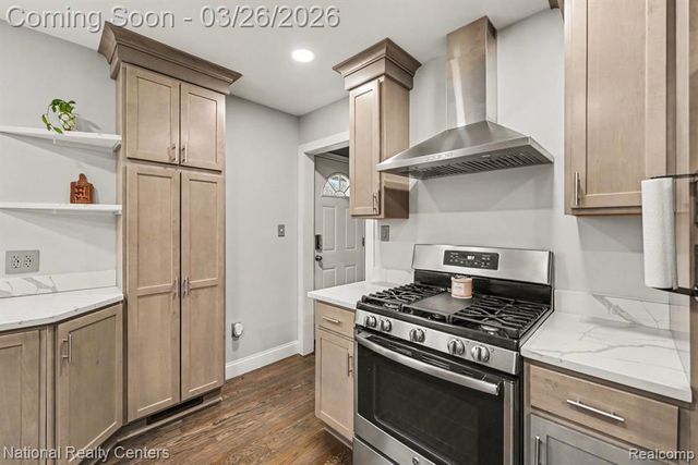 29772 Robert Drive, Livonia, MI 48150