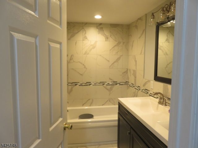 265 Front St, Perth Amboy City, NJ 08861