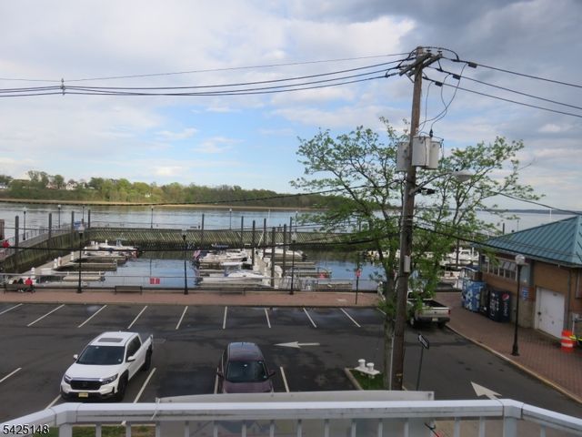 265 Front St, Perth Amboy City, NJ 08861