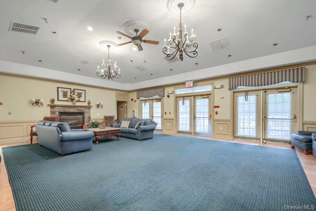 28 N De Baun Avenue 304, Suffern, NY 10901