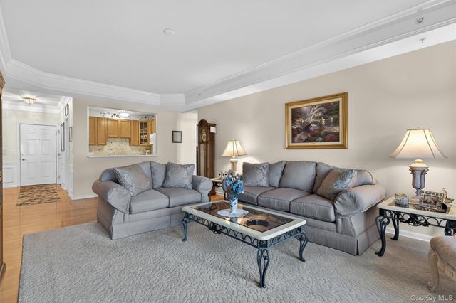 28 N De Baun Avenue 304, Suffern, NY 10901