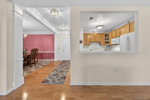 28 N De Baun Avenue 304, Suffern, NY 10901