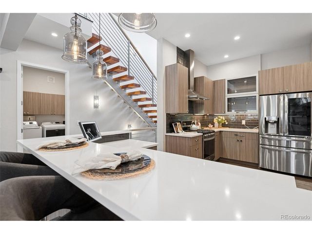 6076 W Keene Ave, Denver, CO 80235