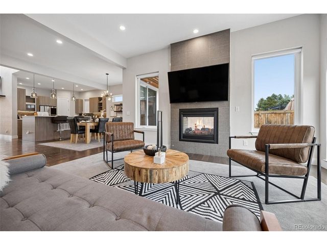 6076 W Keene Ave, Denver, CO 80235