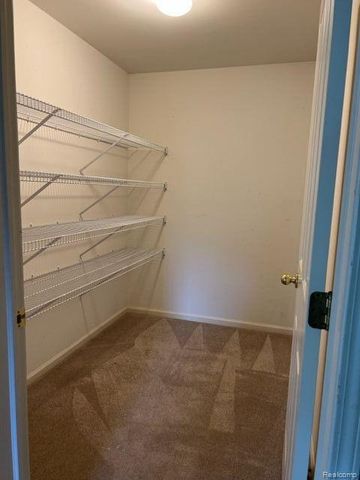 4041 Berkeley Avenue, Canton, MI 48188