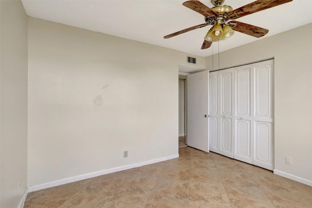 6921 Environ Boulevard 6o, Lauderhill, FL 33319