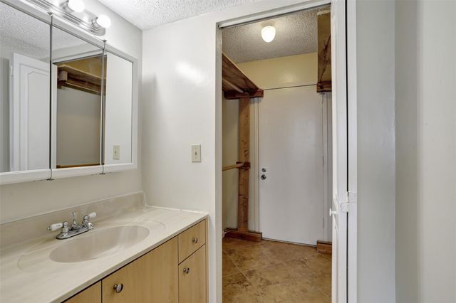 6921 Environ Boulevard 6o, Lauderhill, FL 33319