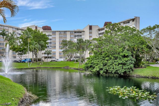 6921 Environ Boulevard 6o, Lauderhill, FL 33319