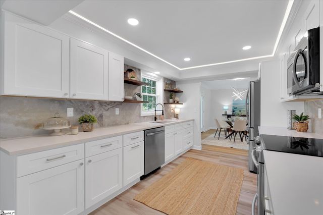 198 Old Plantation Road, Travelers Rest, SC 29690