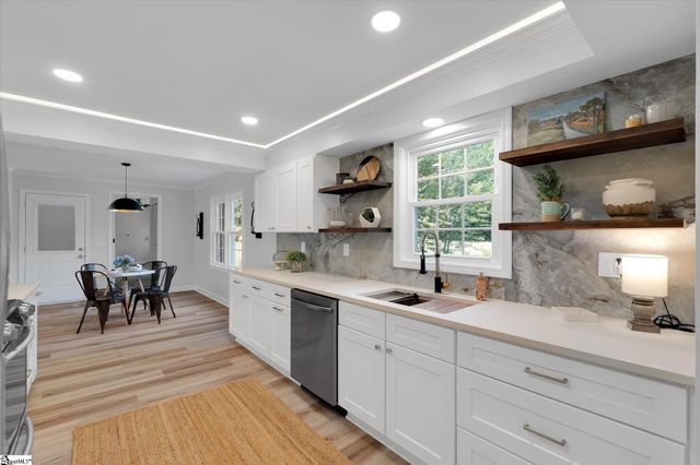 198 Old Plantation Road, Travelers Rest, SC 29690