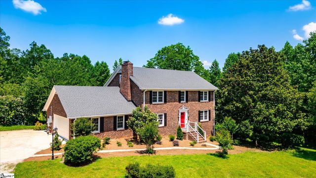 198 Old Plantation Road, Travelers Rest, SC 29690
