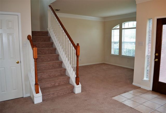 5515 Gatesprings Lane, Sugar Land, TX 77479