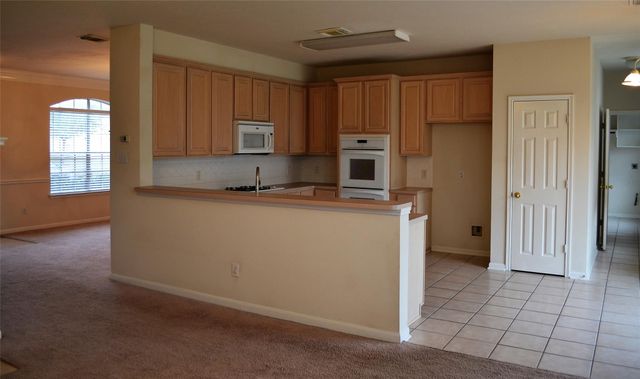 5515 Gatesprings Lane, Sugar Land, TX 77479