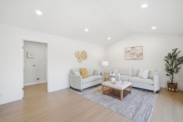 21570 Edward Way, Cupertino, CA 95014