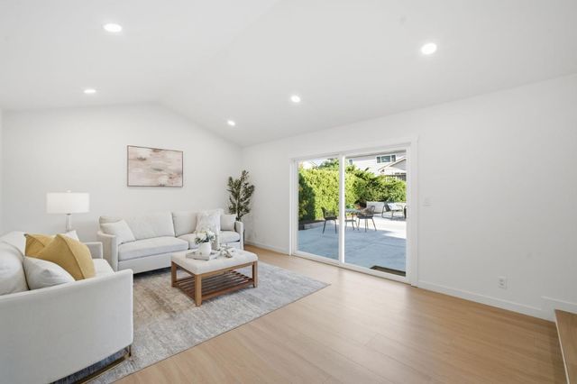 21570 Edward Way, Cupertino, CA 95014