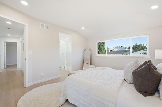 21570 Edward Way, Cupertino, CA 95014