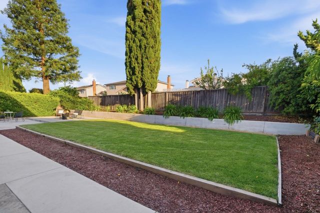21570 Edward Way, Cupertino, CA 95014