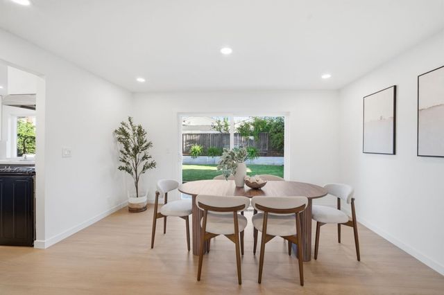 21570 Edward Way, Cupertino, CA 95014