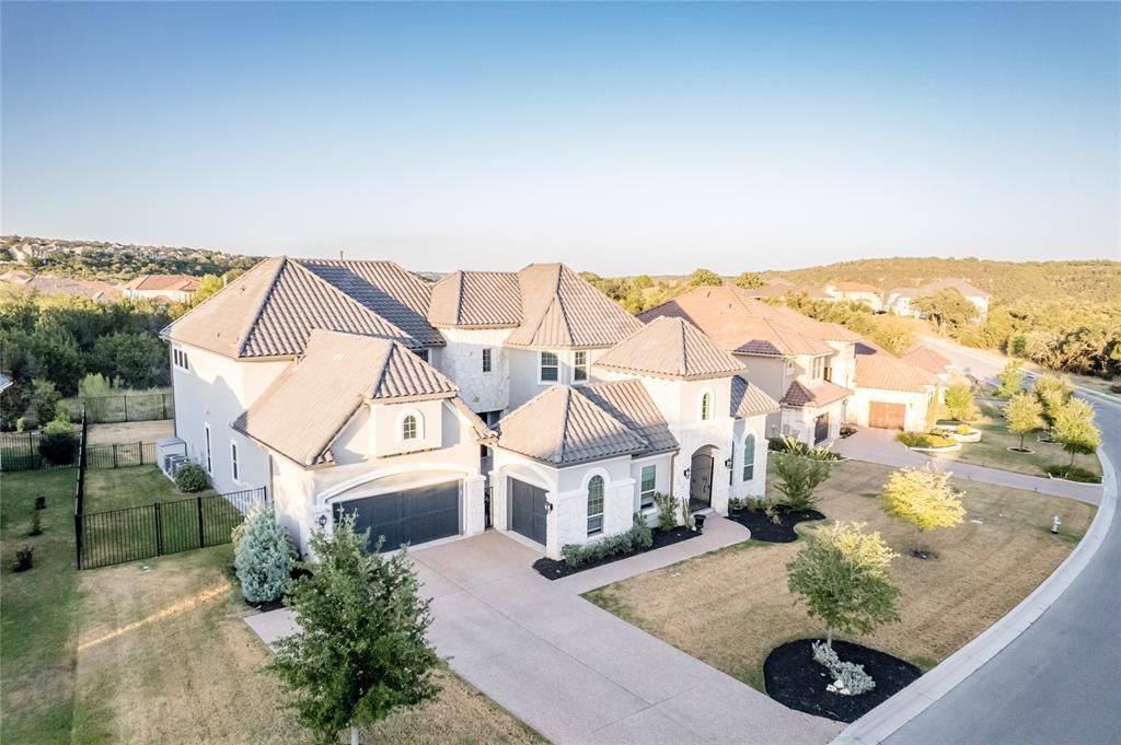 921 Morning Moon CIR, Austin, TX 78732