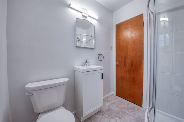 5523 Rippey Pl, East Liberty, PA 15206