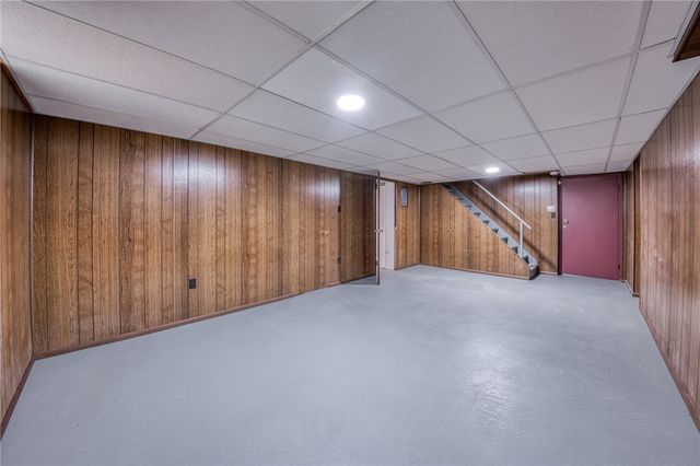 5523 Rippey Pl, East Liberty, PA 15206