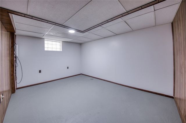 5523 Rippey Pl, East Liberty, PA 15206