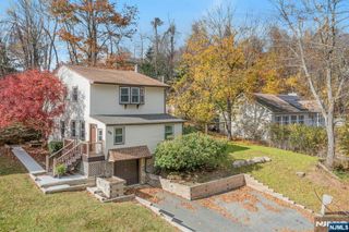 39 Delaware Road, West Milford, NJ 07421