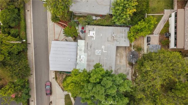 2677 Saxon, Los Angeles, CA 90065