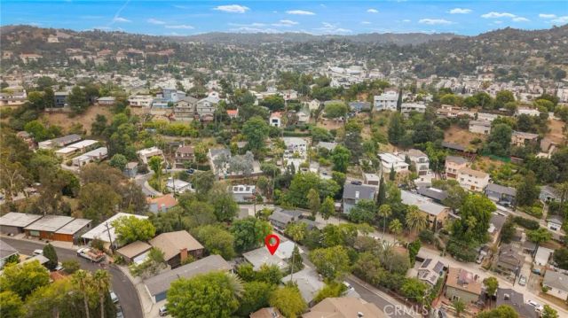2677 Saxon, Los Angeles, CA 90065