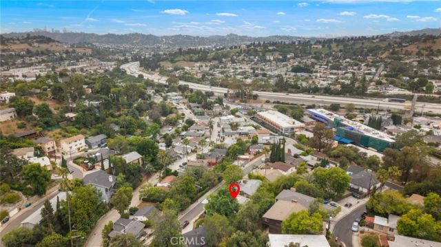 2677 Saxon, Los Angeles, CA 90065