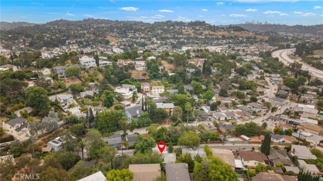 2677 Saxon, Los Angeles, CA 90065