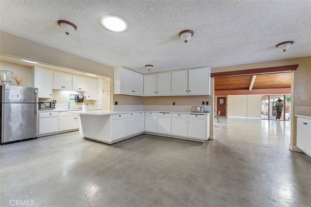 3701 Fillmore Street 32, Riverside, CA 92505